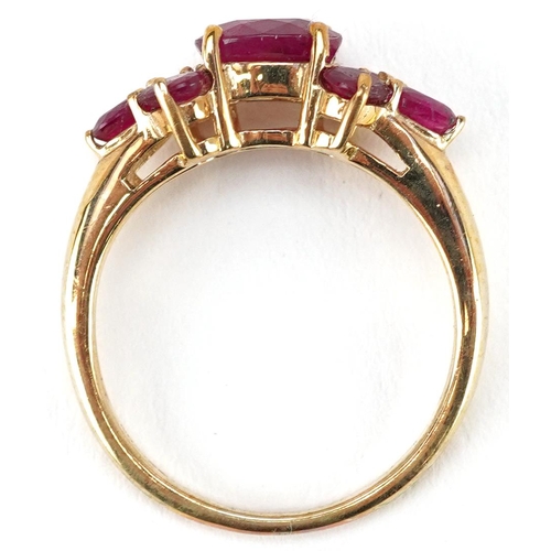 2203 - A 9ct gold ruby and pink spinel cluster ring, size N, 2.8g.