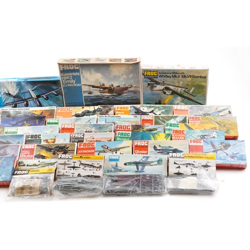 550 - A collection of 1:72 scale Frog collector's model kits including Junkers JU87G Stuka, Heinkel HE 219... 