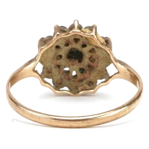 2335 - A 9ct gold clear stone three tier cluster ring, size K, 1.9g.