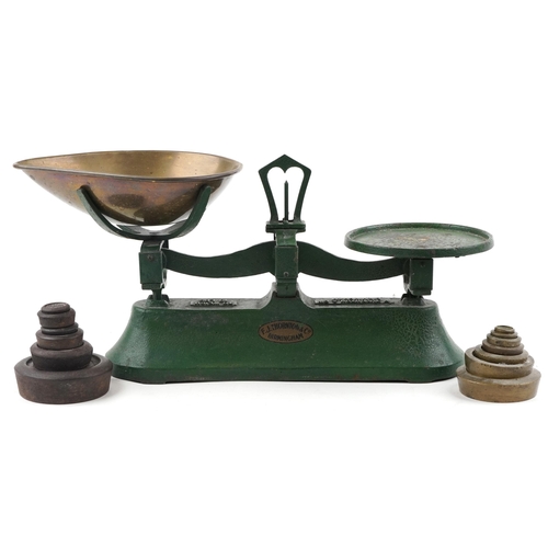 1178 - A set of Victorian F J Thornton & Co. cast iron 10lb scales with cast iron and brass weights.