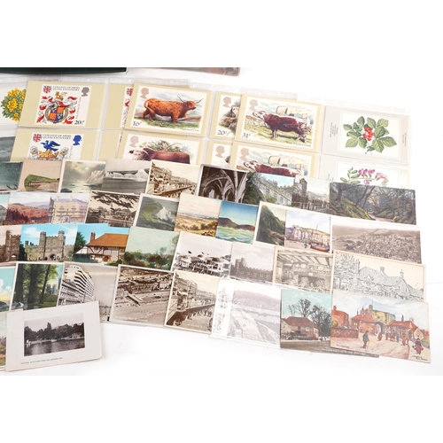 2240 - Early 20th century and later postcards from Sussex and Kent, some loose, predominantly from the Hast... 