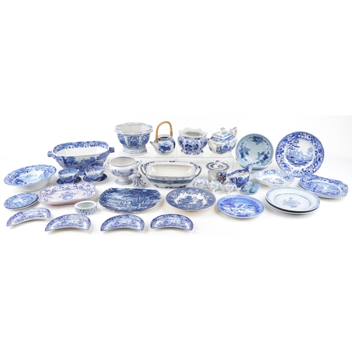 1235 - A mixed group of 20th century blue and white transfer printed pottery items including Copeland and S... 