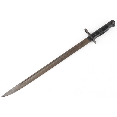 2517 - A British military 1913 pattern Enfield bayonet, 55cm in length.