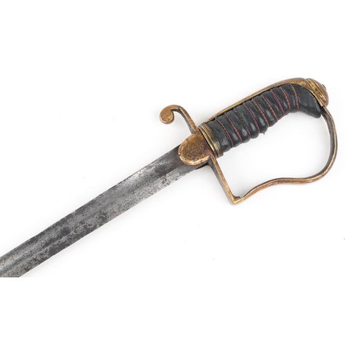 2513 - A British military navy officer's sword, 81cm in length.