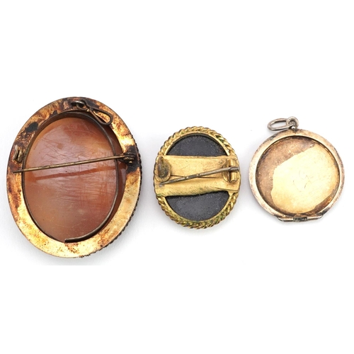 3655 - Antique jewellery including an Italian micro mosaic brooch, amber coloured cheroot holder with 9ct g... 