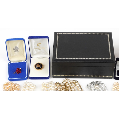 3801 - Vintage and later jewellery and wristwatches including simulated pearls, a rolled gold four row gate... 