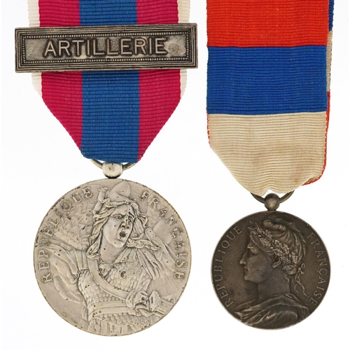 2411 - Two military interest medals including France Ministry of Commerce awarded to A Flamband 1916.