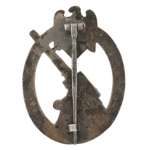 2485 - A German military interest army Wound Flak badge.