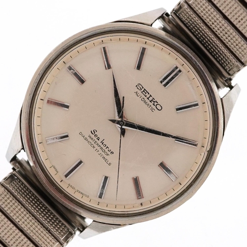 3420 - Seiko, a vintage gentlemen's Seiko Sea Horse automatic wristwatch, the case numbered 5500159, the di... 