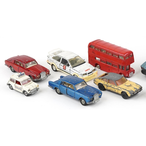 1406 - A collection of vintage Dinky and Matchbox diecast vehicles including Crash Truck 434 and Thunderbir... 