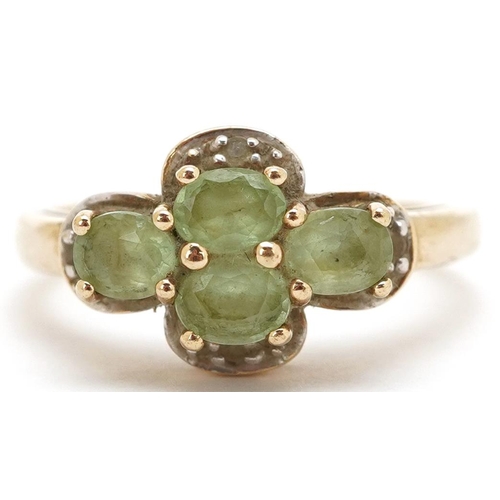 3459 - A 9ct gold green amethyst and clear stone cluster ring, size M/N, 3.6g.