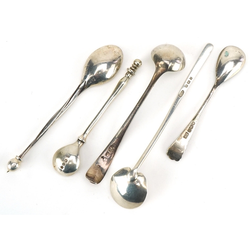 527 - Five various silver condiment spoons, L-12cm, 54g.