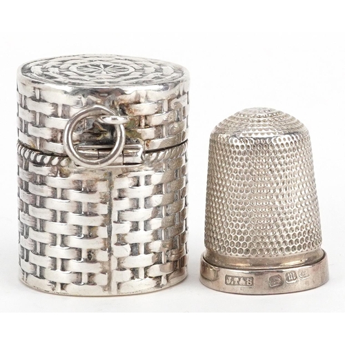 130 - A white metal wicker design thimble case housing a Victorian silver thimble dated 1896, the case 2.8... 