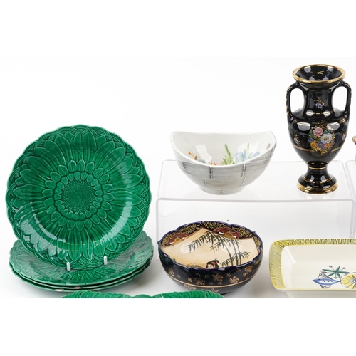 1147 - A mixed group of ceramic and pottery items including cabbageware plates, two Italian bowls a Japanes... 