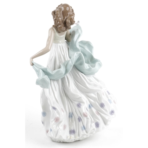 475 - A Lladro figurine - Summer Serenade no. 6193, 30cm high, with box.