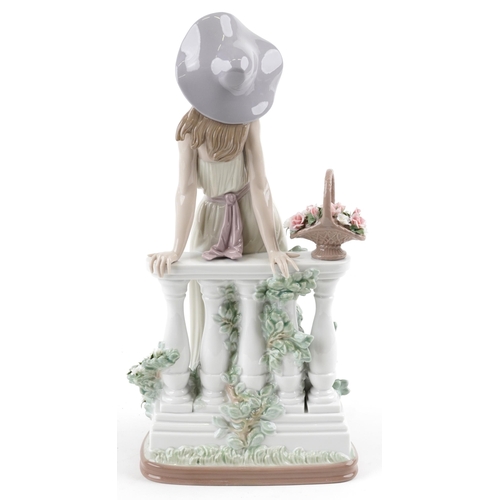 476 - A Lladro figurine - Time for Reflection no. 5378, 32cm high, with box.