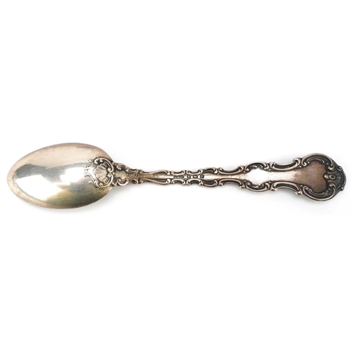 567 - An Elizabeth II silver pillbox and a sterling silver teaspoon, the largest 12.5cm in length, total 3... 