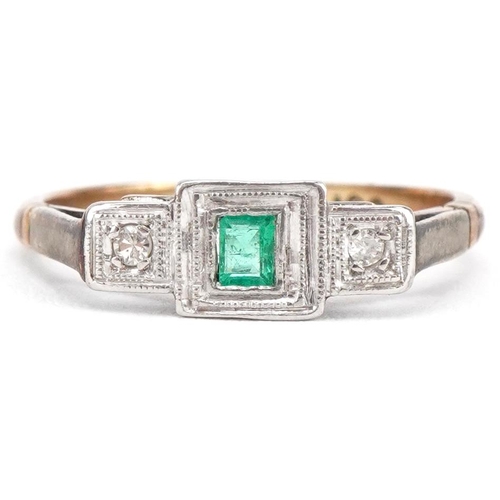 3039 - An Art Deco 9ct gold and platinum emerald and diamond three stone ring, size K, 2.0g.