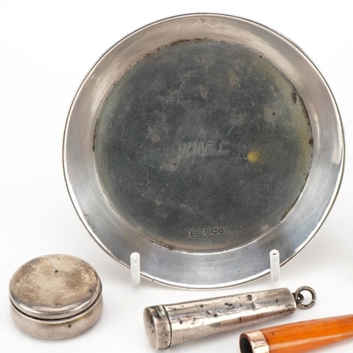 574 - Edwardian and later silver objects including a scent bottle, cheroot holder case housing an amber ch... 