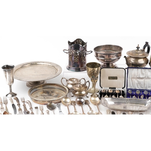 1071 - A large collection of Victorian and later silverplate and stainless steel including cased sets of sp... 