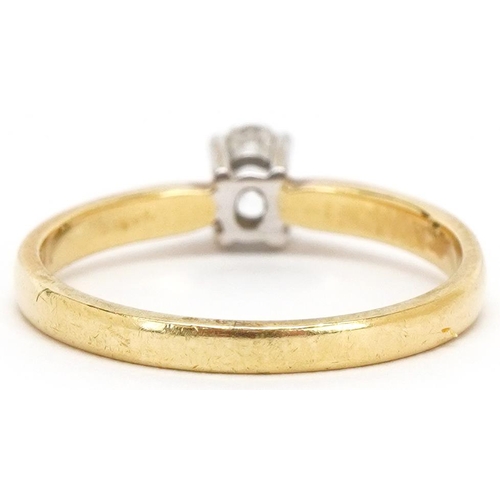 3042 - An 18ct gold diamond solitaire ring, the diamond approximately 0.25 carat, size P, 3.1g.