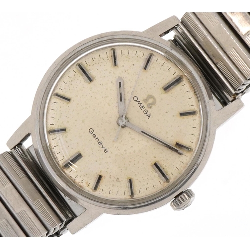 3079 - Omega, a vintage gentleman's stainless steel wristwatch, the dial 31mm in diameter