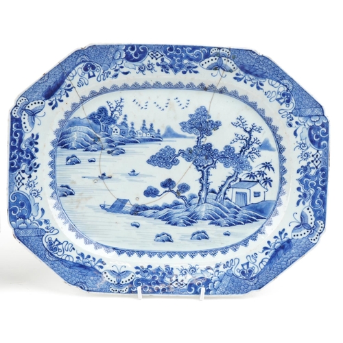 453 - Two similar Chinese blue and white porcelain rectangular platters, late 18th century, each with hand... 