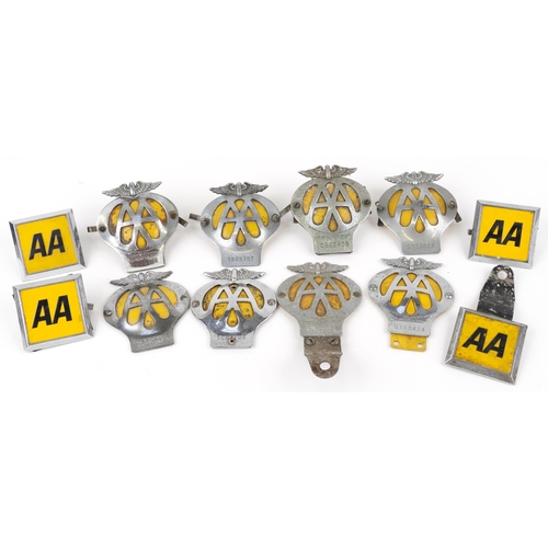 1391 - A collection of vintage AA car radiator badges.