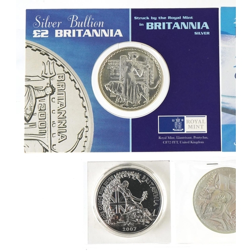 1286 - Five Britannia one ounce fine silver two pound coins to include dates 1999, 2001, 2003, 2006 and 200... 