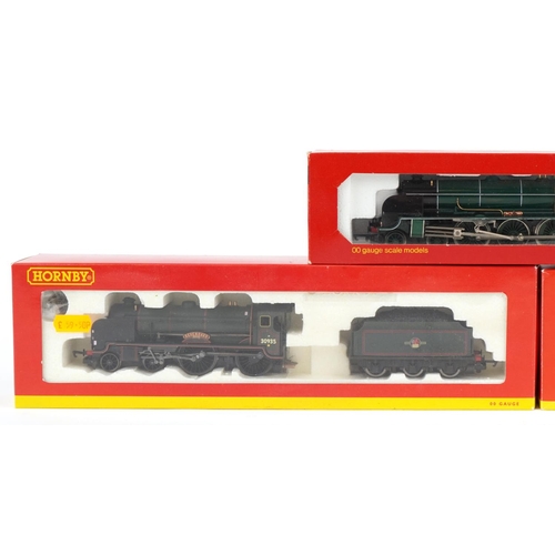 1071 - Three Hornby OO gauge model locomotives with tenders comprising Sevenoaks 30935, Southern 795 and Ea... 