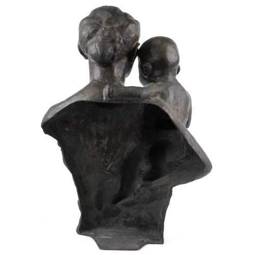 262 - Turi Weinmann (1883-1950) - An early 20th century German brown patinated bronze head and shoulders p... 