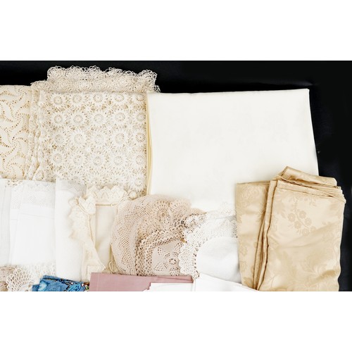 1176 - A mixed group of 20th century lace and white work including table cloths and mats. the largest is 27... 