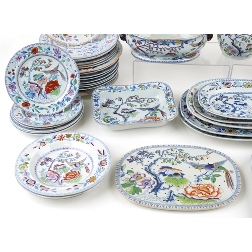 1554 - A good collection of 19th century Mason's ironstone china plates, servers, platters and dishes, vari... 