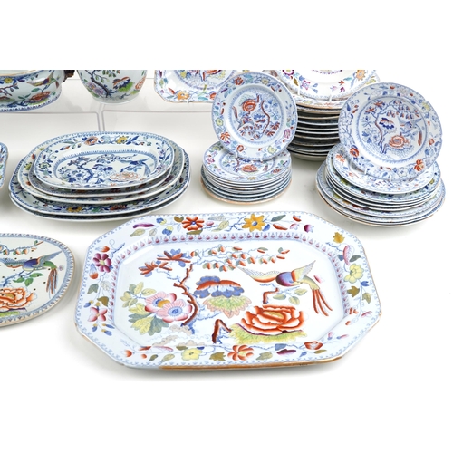 1554 - A good collection of 19th century Mason's ironstone china plates, servers, platters and dishes, vari... 