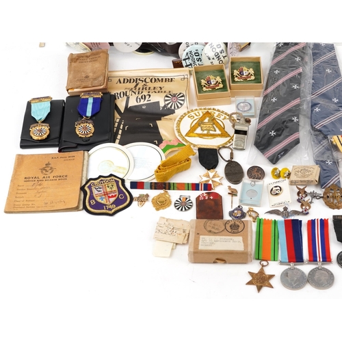 1484 - A large collection of British military World War I, World War II, masonic and Round Table ephemera, ... 