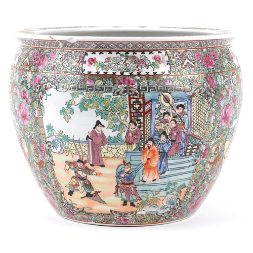 472 - A large 20th century Chinese porcelain fish bowl, hand painted in the famille verte pattern with an ... 