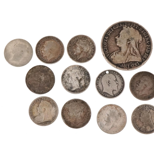 1273 - British Victorian and later silver coinage to include a 1900 florin and eighteen silver three pennny... 