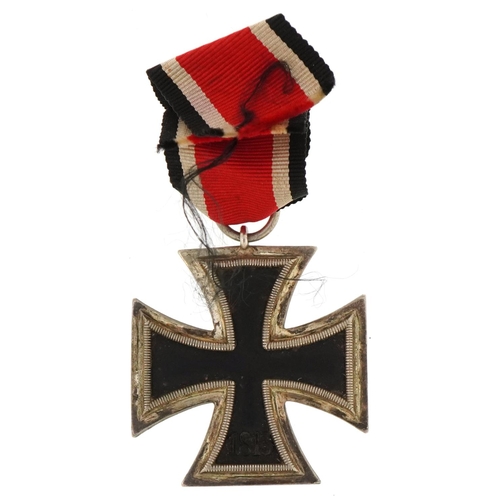 1469 - A German military interest Iron Cross, impressed 106 to the suspension loop.