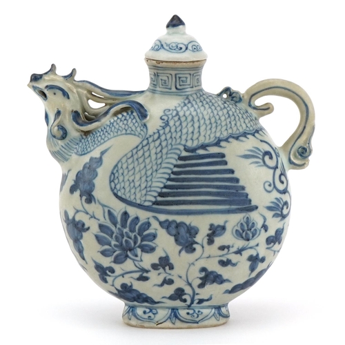 234 - A Chinese porcelain blue and white vessel with cover in the form of a phoenix, 19cm high.