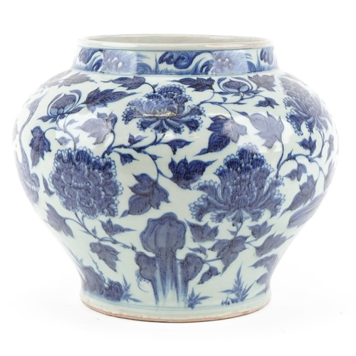 223 - A large Chinese blue and white porcelain vase hand painted with a bird of paradise and foliage, 20th... 