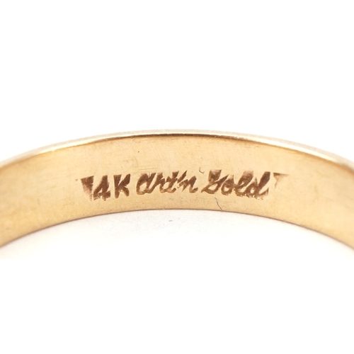 3041 - A 14ct gold wedding band, size Q/R, 4.4g.