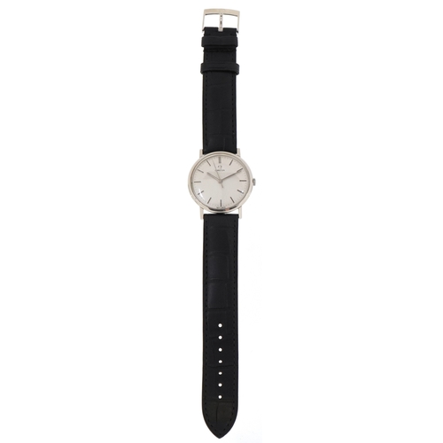 3004 - Omega, a stainless steel gentlemen's manual wind wristwatch, the movement numbered 21986427, 34mm in... 
