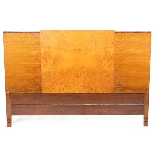 Lot 2057      