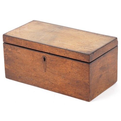 367 - A late George III mahogany tea caddy, the hinged lid revealing two compartments, 12cm H x 24cm W x 1... 