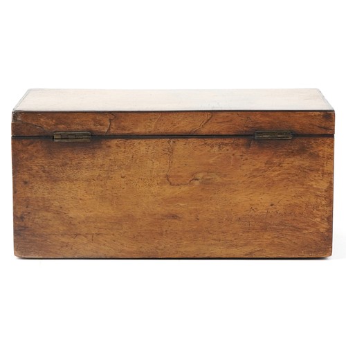 367 - A late George III mahogany tea caddy, the hinged lid revealing two compartments, 12cm H x 24cm W x 1... 