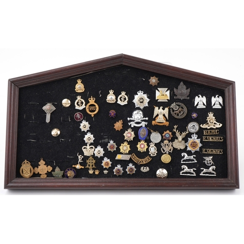 1284 - A collection of military interest cap badges, various regiments, including Egypt, Waterloo, Shropshi... 