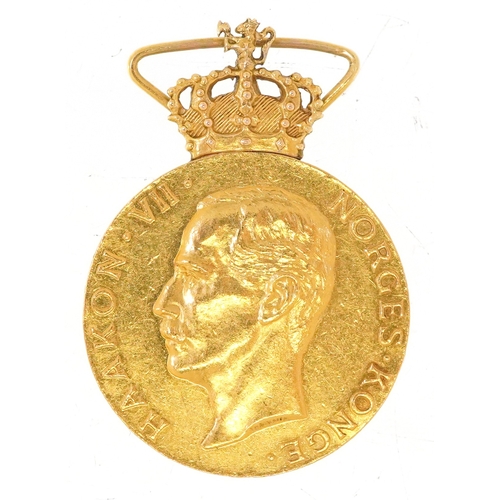 Lot 2526      