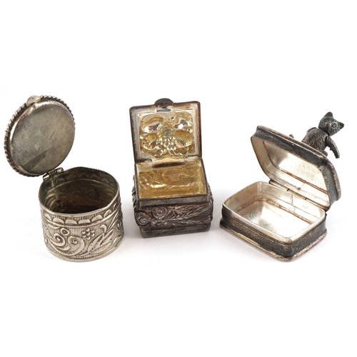Antique and later silver and white metal objects including a silver ...