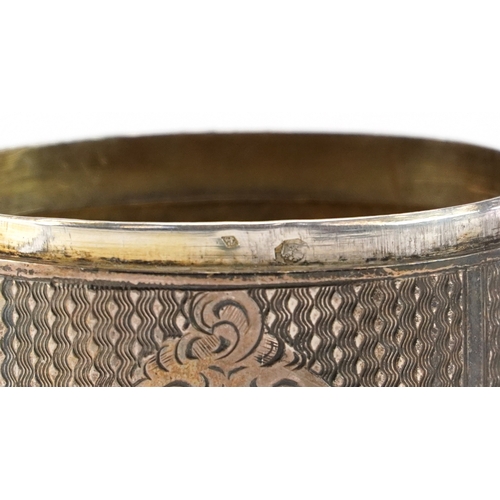 29 - An early 20th century continental silver engine turned etui case, 6.8cm high, 33.8g.