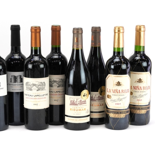 17 - Twelve bottles of wine including Château Lary 2007 Bordeaux, Château Rieumar 2005 La Clape and Casti... 
